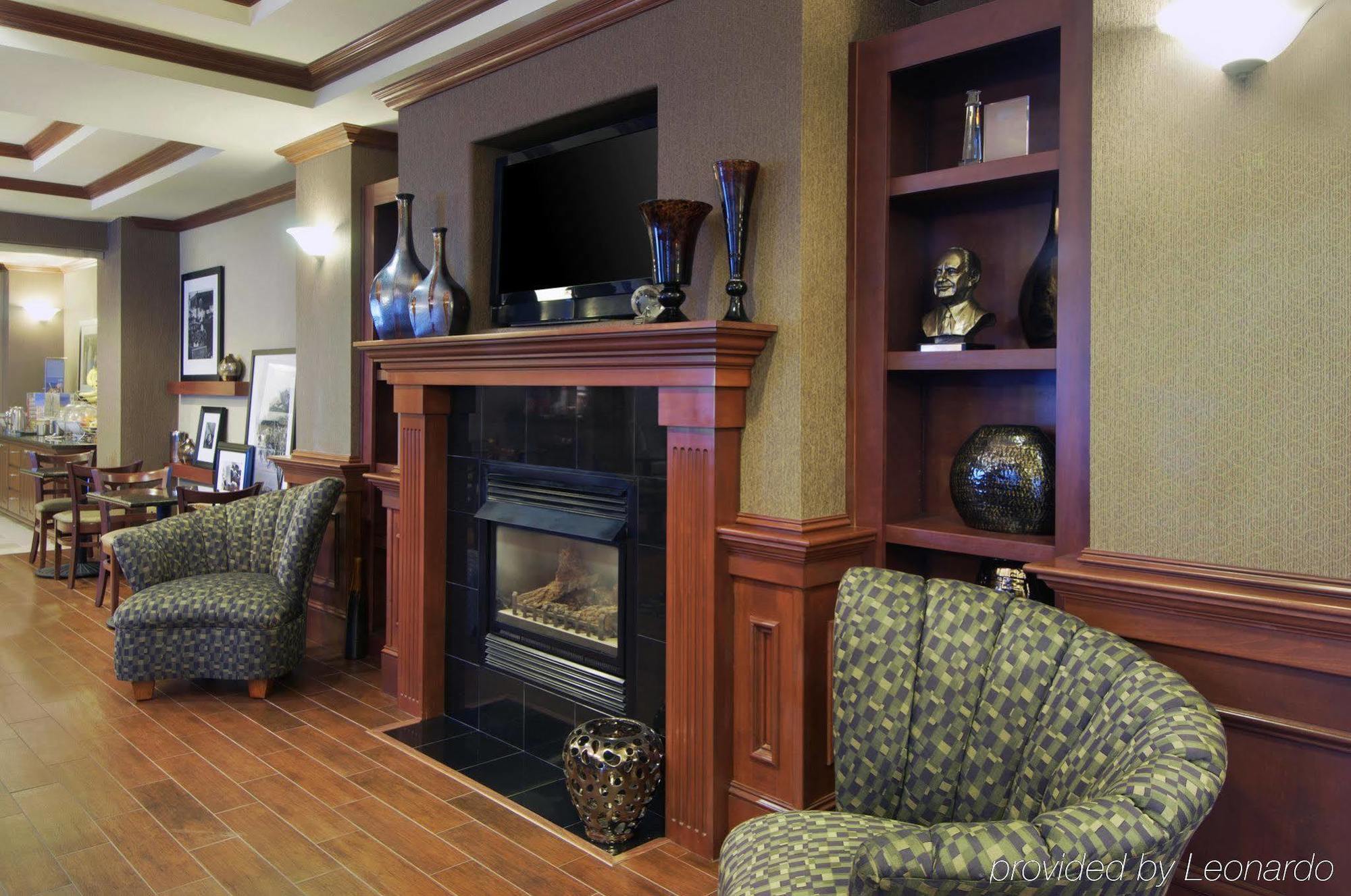 Hampton Inn Siloam Springs Exterior photo